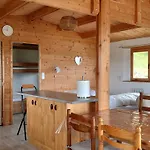 Les Chatcureuils Horská chata Montclar (Alpes-de-Haute-Provence)