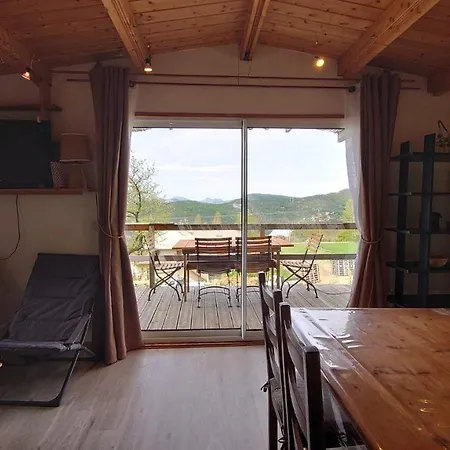 Les Chatcureuils Chalet *