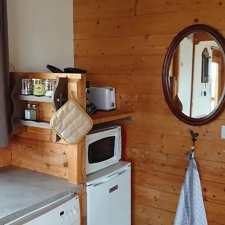 Les Chatcureuils Chalet