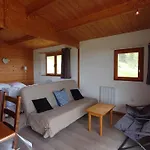 Les Chatcureuils Alpesi faház