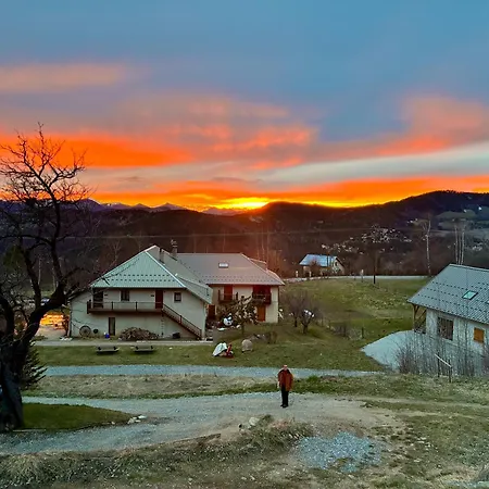 Les Chatcureuils Chalet Montclar (Alpes-de-Haute-Provence)