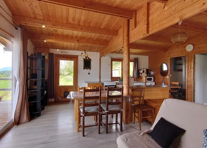 샬레 Les Chatcureuils